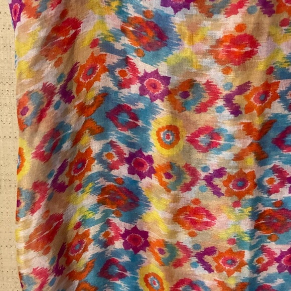 Colorful Floral Women's Scarf - Picture 3 of 11